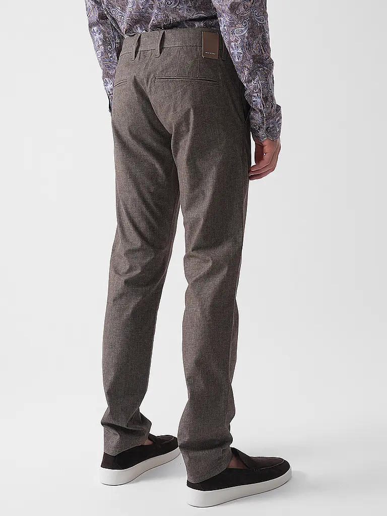 MAC | Chino LENNOX | 