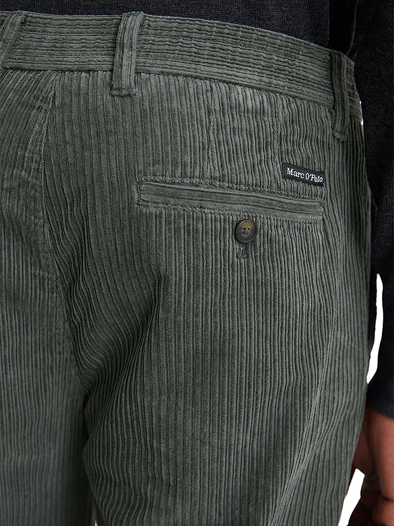 MARC O'POLO | Cordhose BELSBO | dunkelgrün