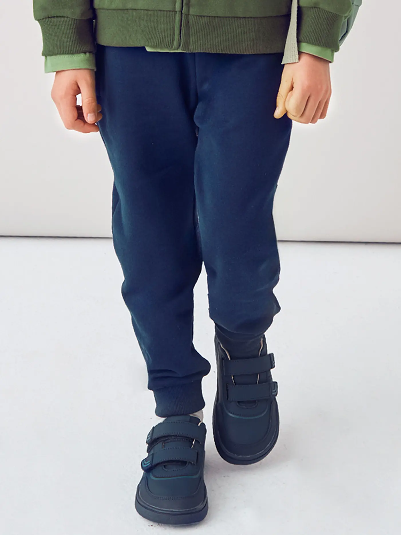 MAYORAL | Jungen Set 3-teilig Sweatjacke und Jogginghosen | olive