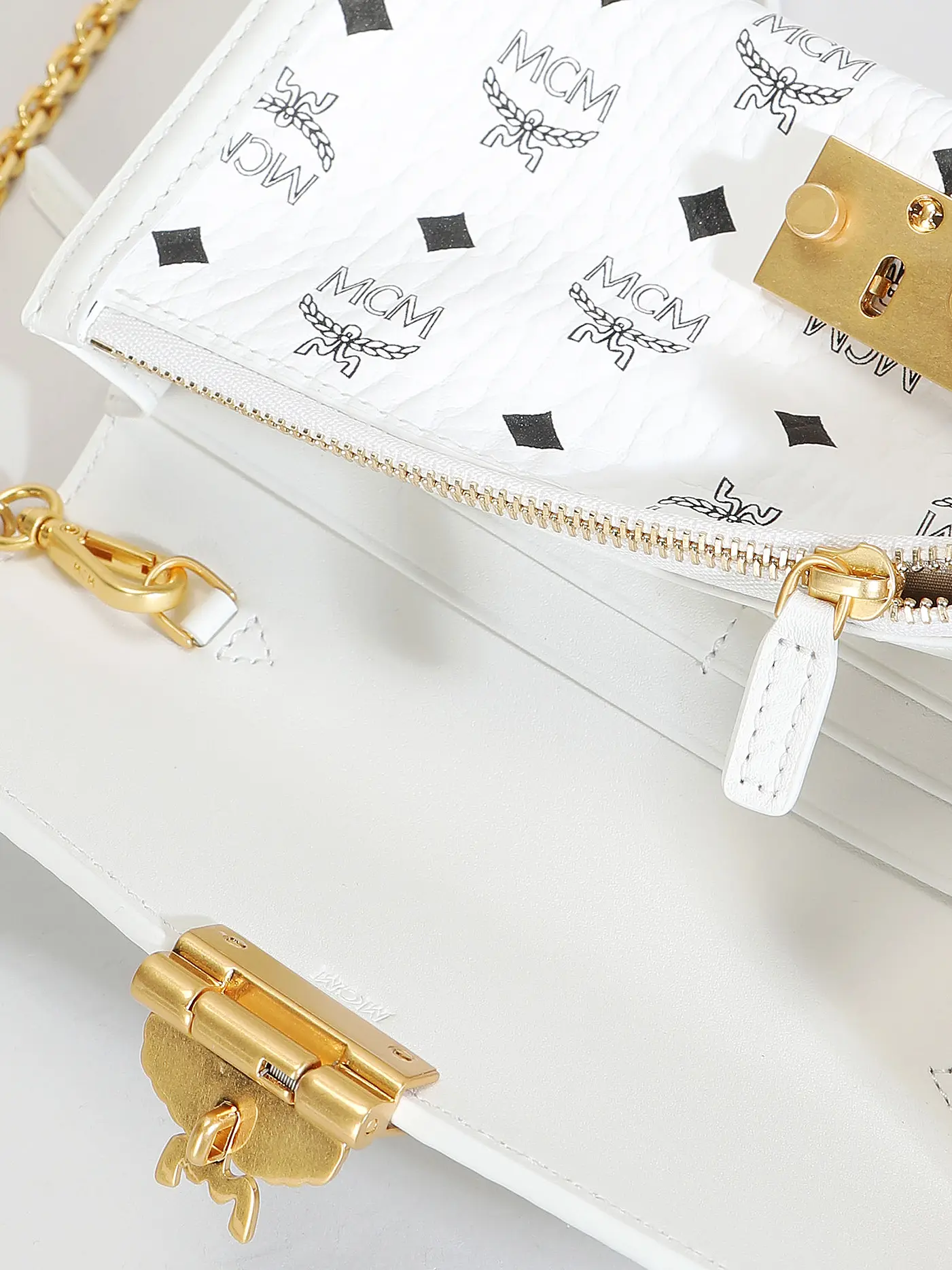 MCM | Tasche - Mini Bag TRAVY  | weiss