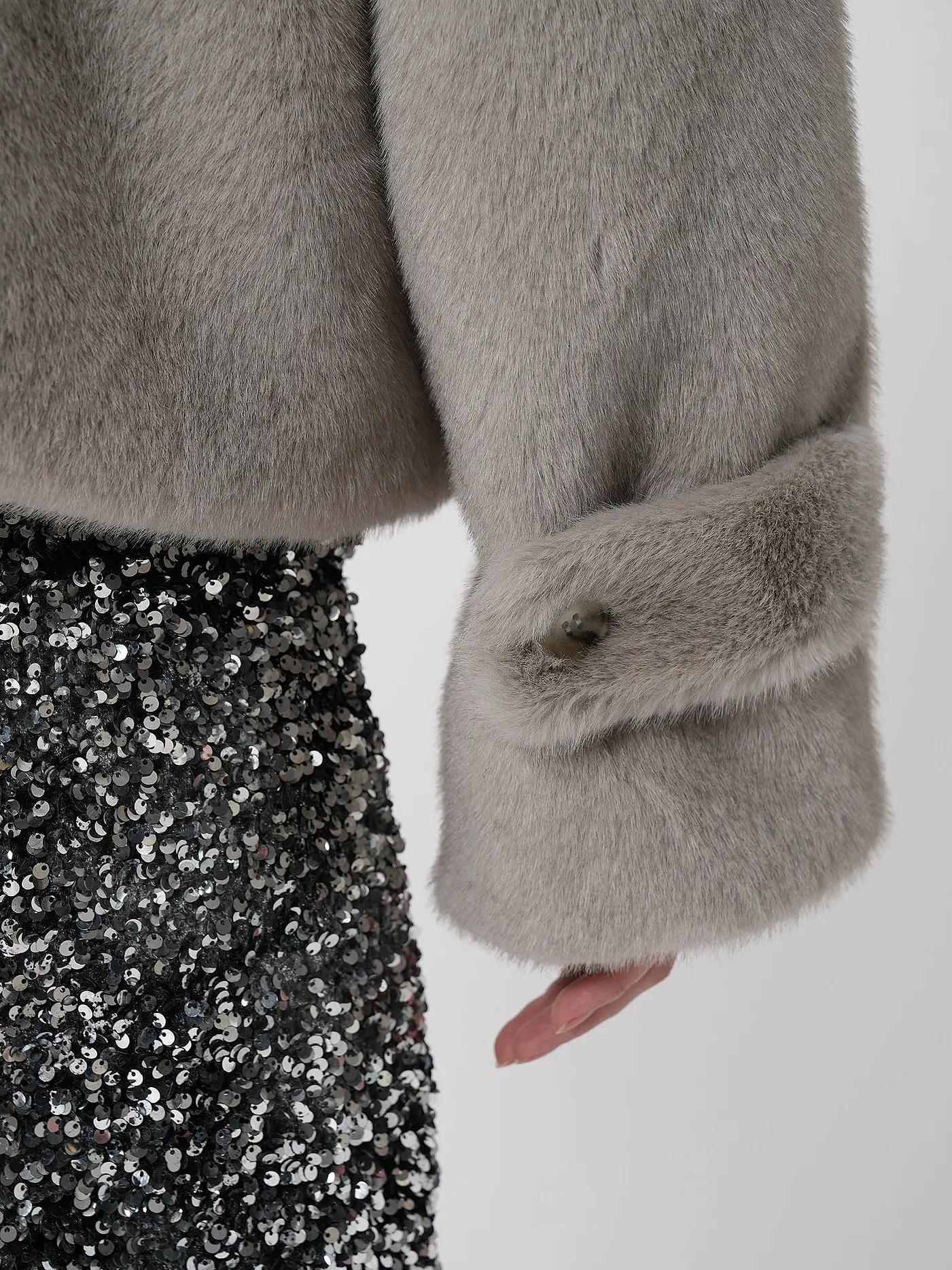 MEOTINE | Jacke in Felloptik | hellgrau