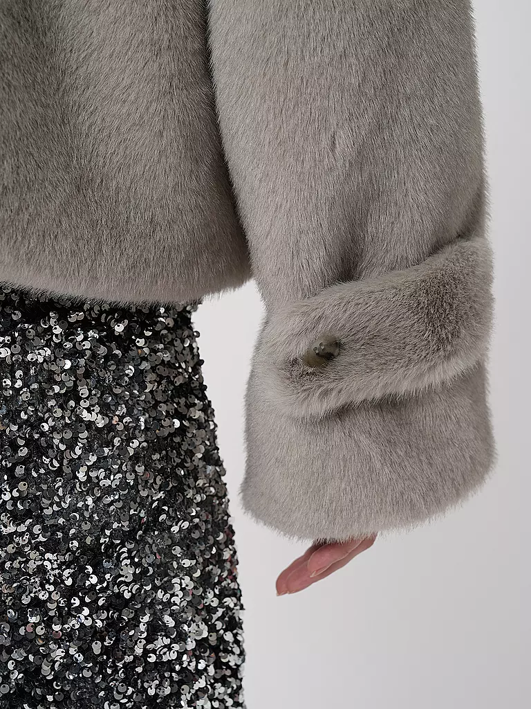 MEOTINE | Jacke in Felloptik | hellgrau