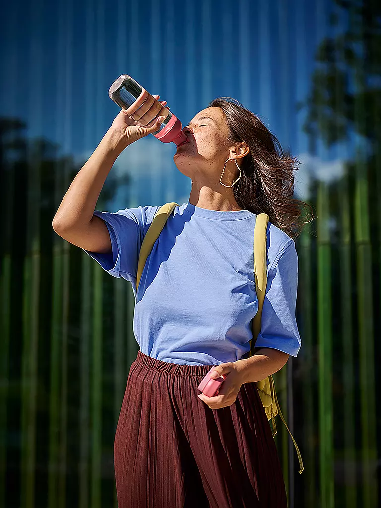 MEPAL | Trinkflasche VITA 0,75l Vivid-Mauve | grün