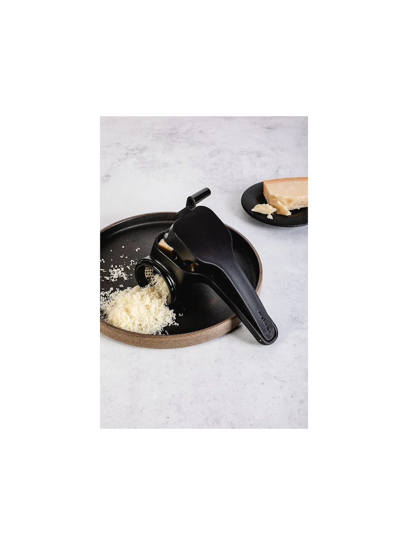 MICROPLANE | Rotierende Reibe 18,5cm Schwarz | schwarz