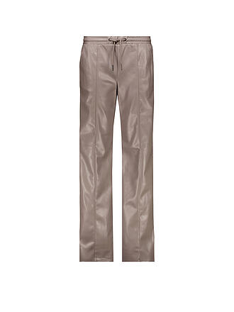 MONARI | Hose Straight Fit in Lederoptik