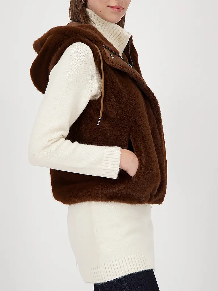MONARI | Gilet in Felloptik | 