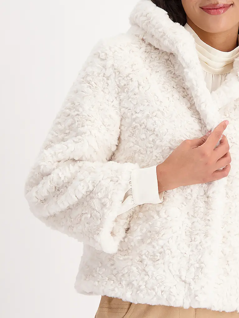 MONARI | Jacke in Felloptik | Beige