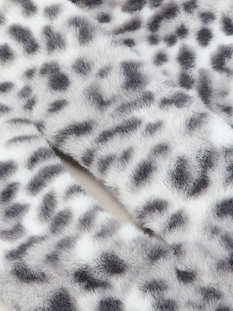 MONARI | Schal in Felloptik | 