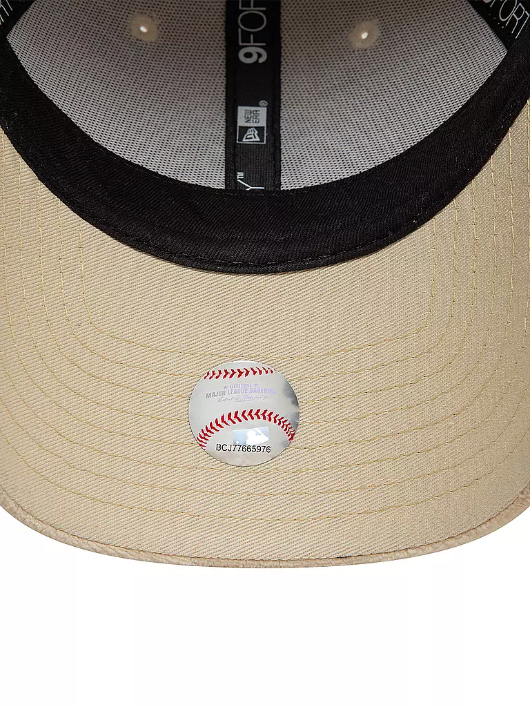 NEW ERA | Kappe DIAMANTE VELOUR 9FORTY NEYYAN | beige
