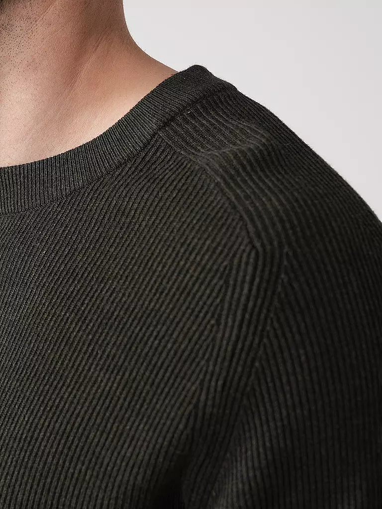 NN.07 | Pullover KEVIN | olive