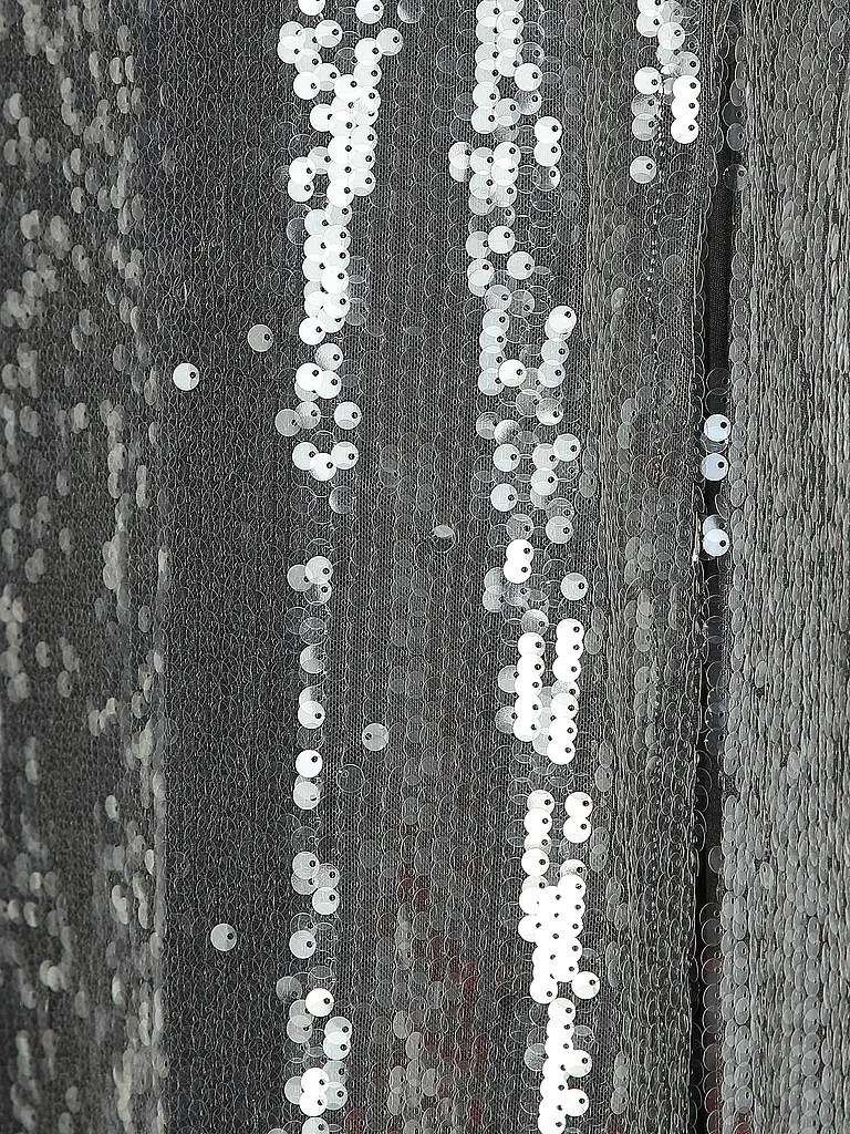 OH APRIL | Maxirock NIKA | 