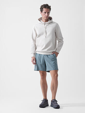 ON | Shorts FOCUS