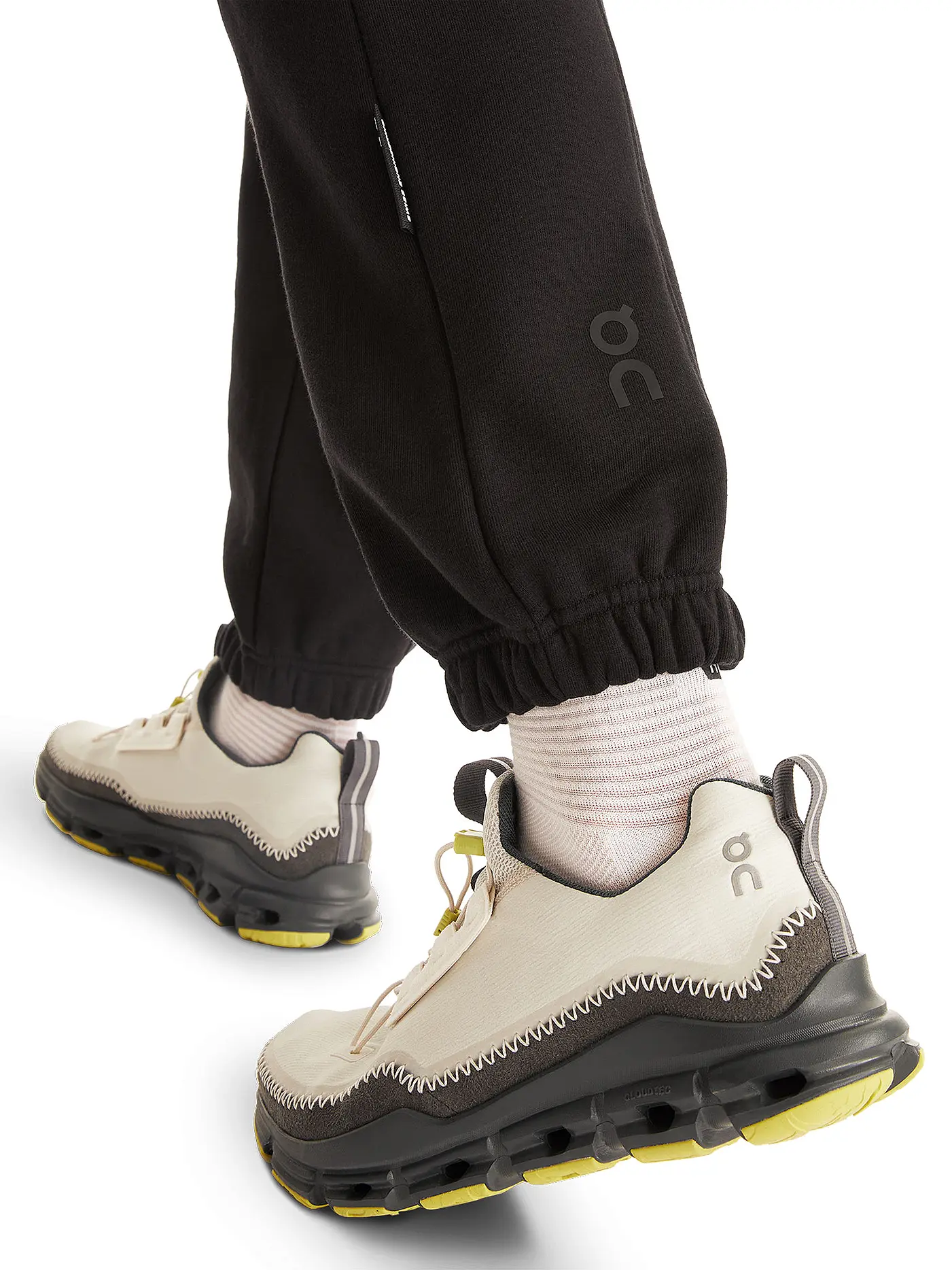 ON | Jogginghose  | schwarz