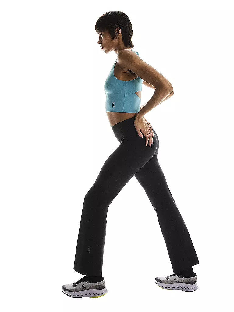 ON | Jogginghose Studio Flared | schwarz