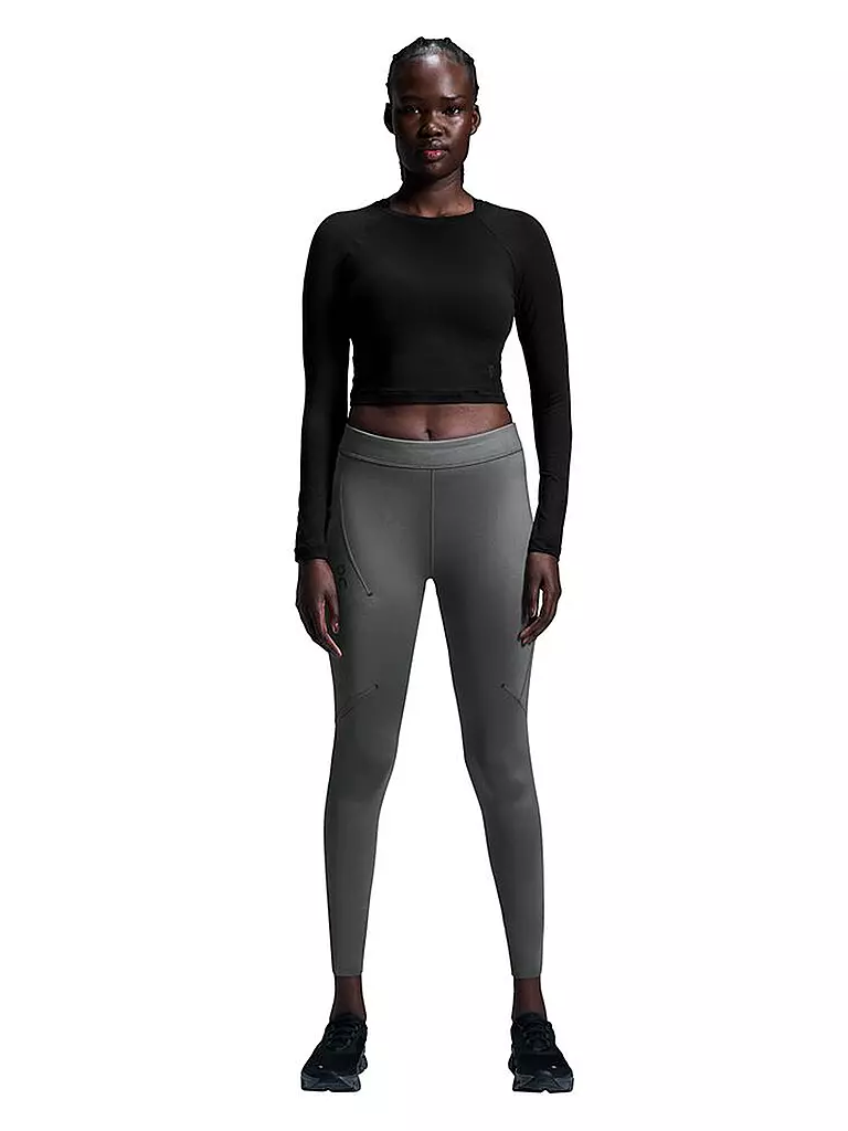 ON | Langarmshirt Cropped Fit  | schwarz