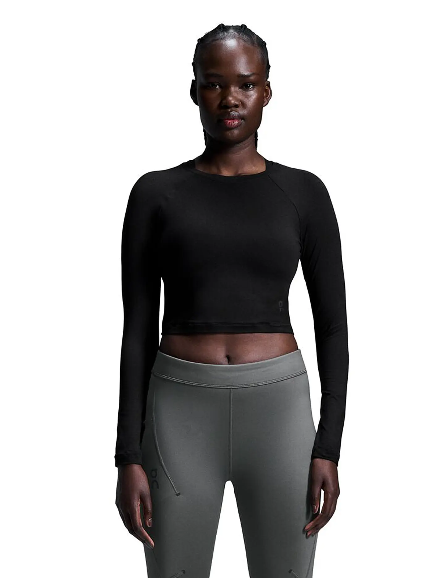 ON | Langarmshirt Cropped Fit  | schwarz