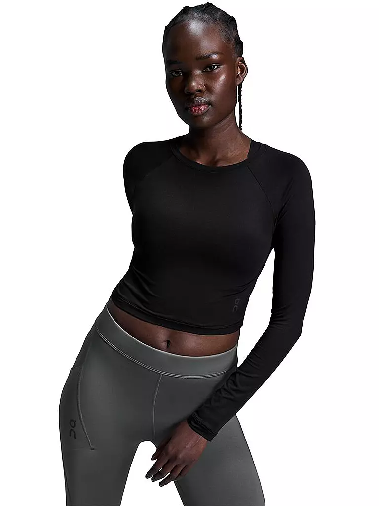 ON | Langarmshirt Cropped Fit | schwarz