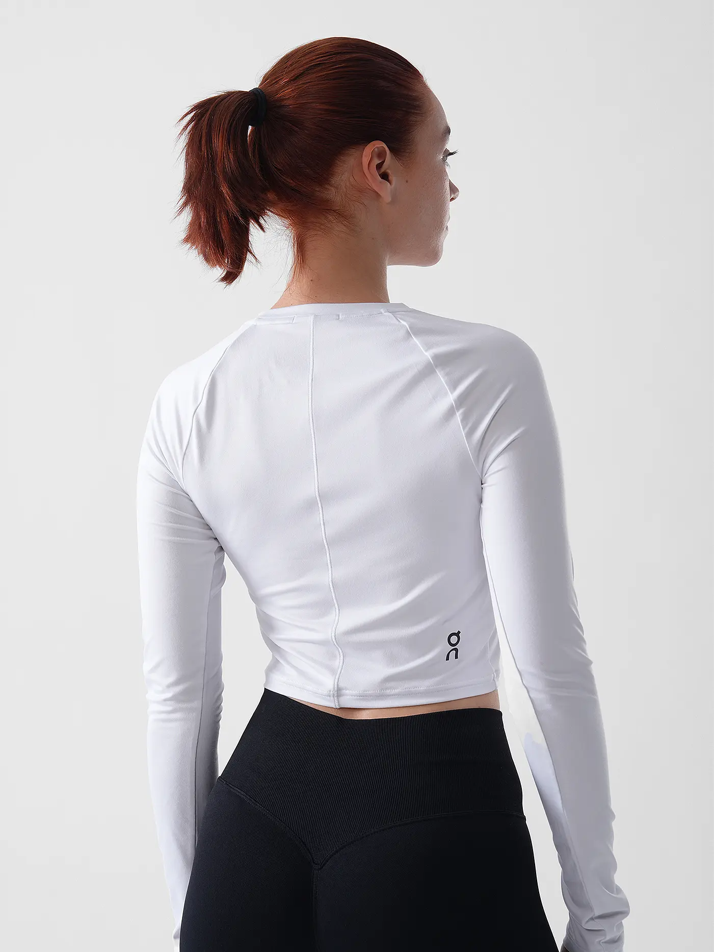 ON | Langarmshirt STUDIO | weiss