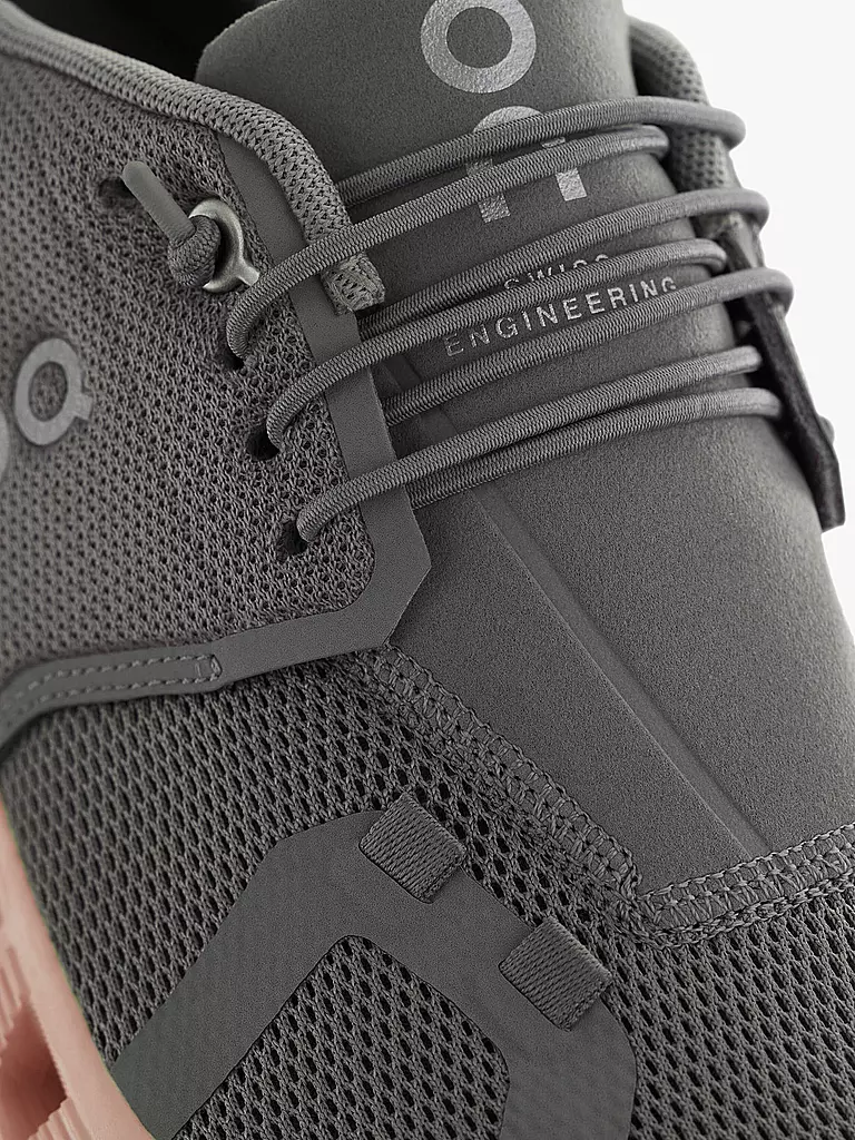 ON | Sneaker CLOUD 5 | schwarz
