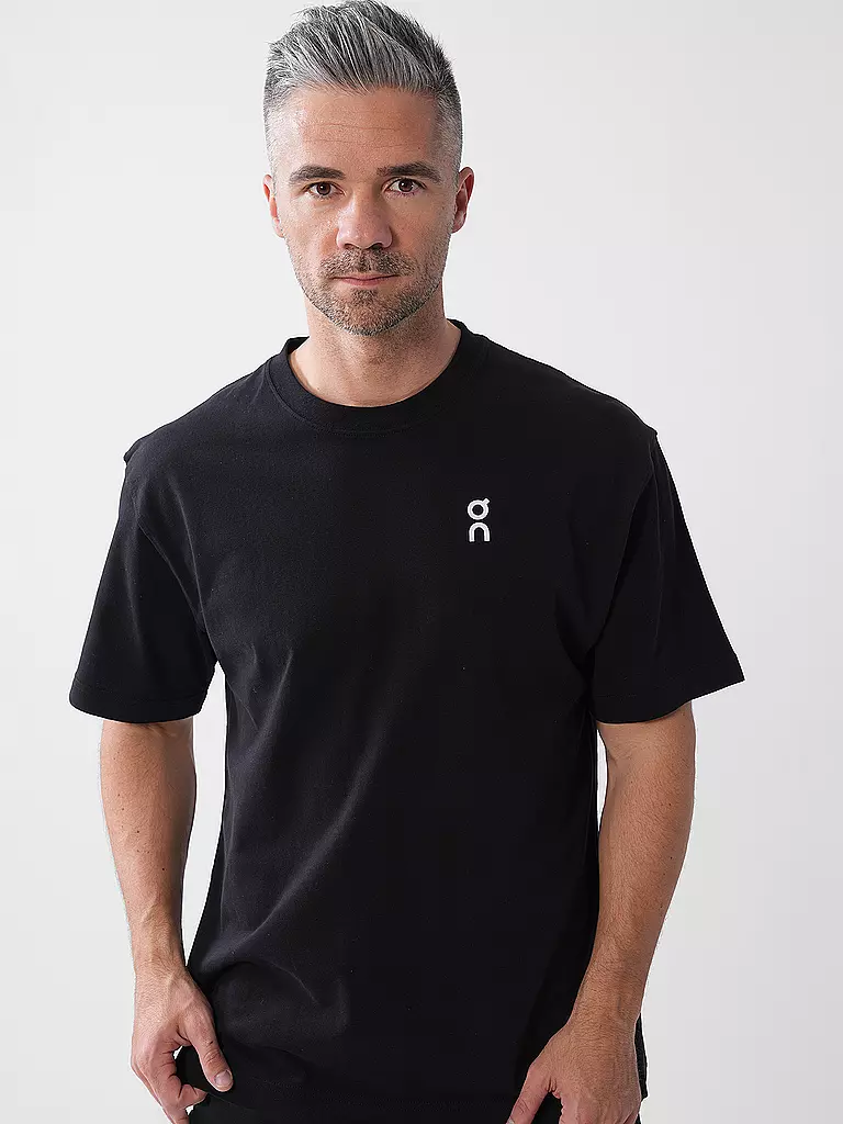 ON | T-Shirt CLUB T | beige