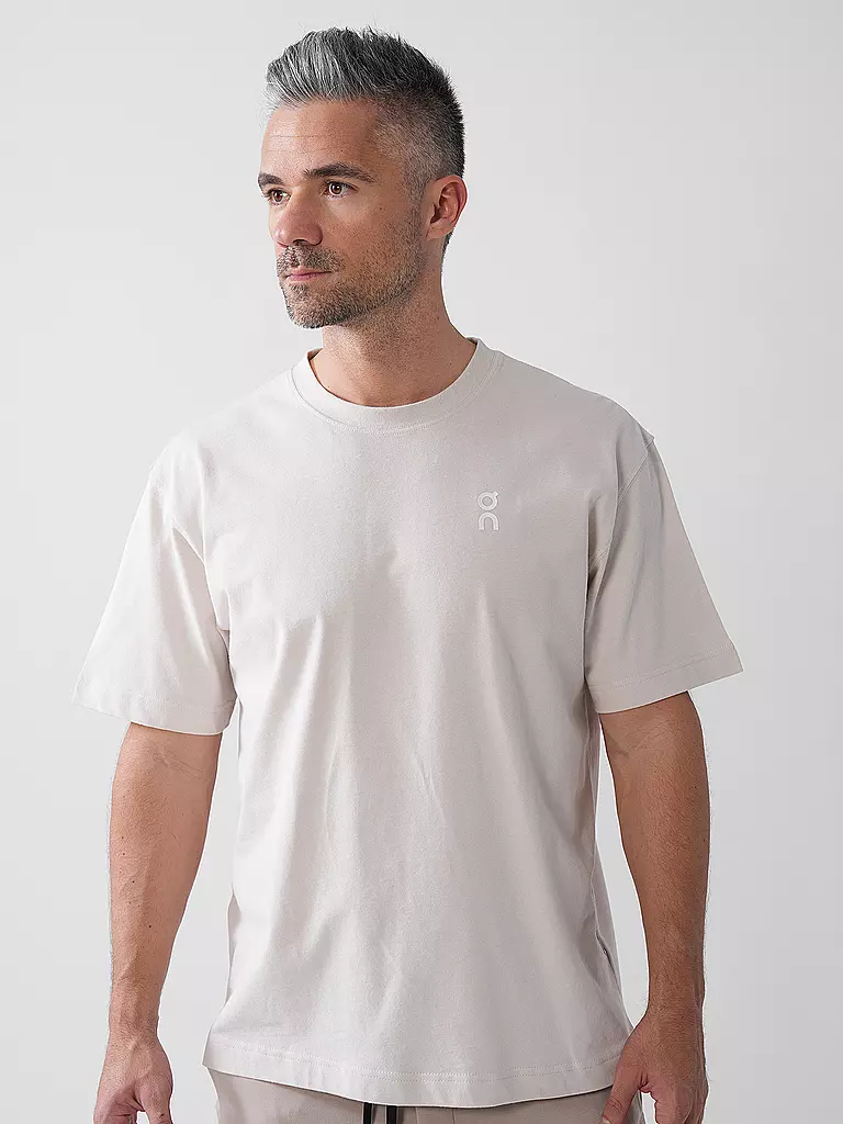 ON | T-Shirt CLUB T | schwarz