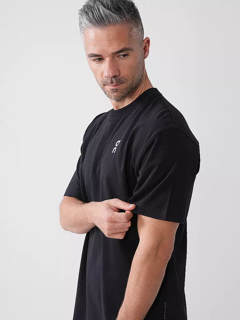 ON | T-Shirt CLUB T | beige