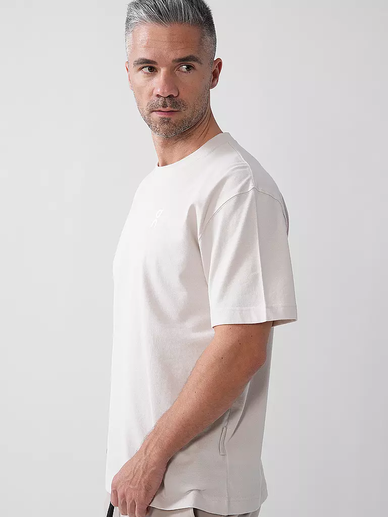 ON | T-Shirt CLUB T | schwarz