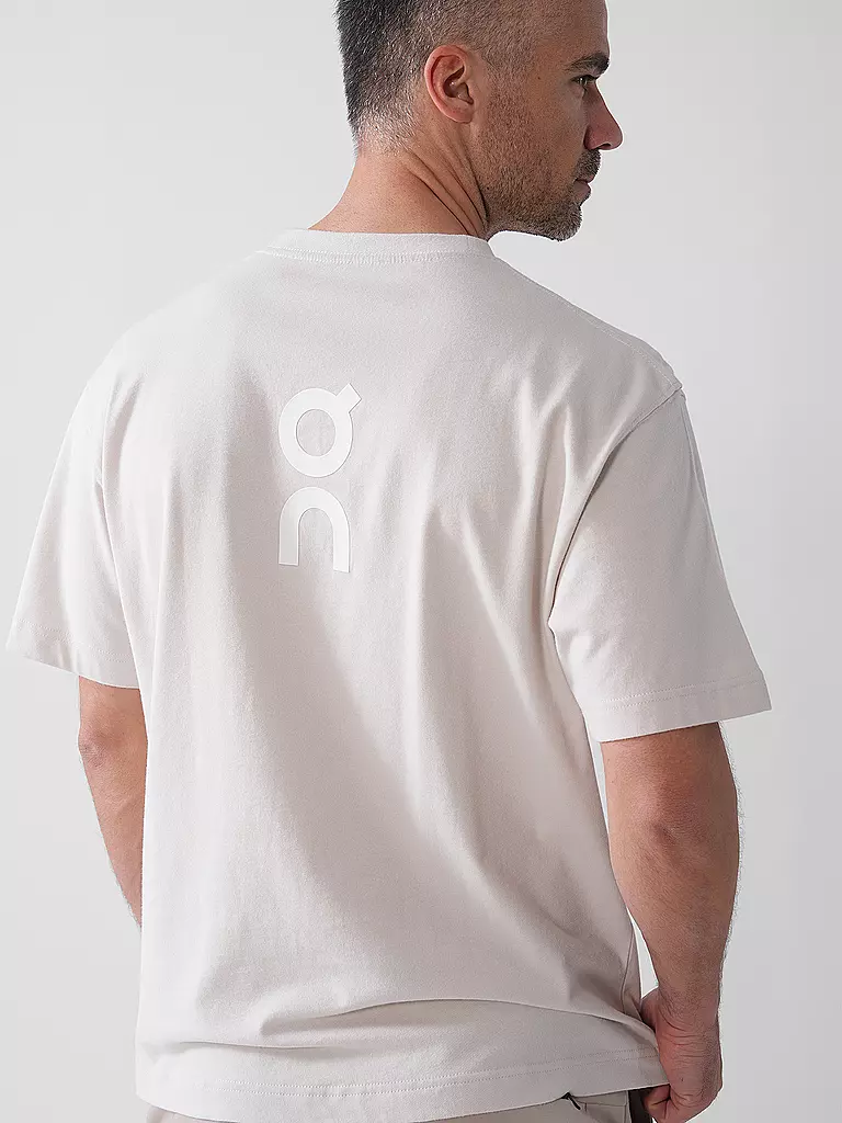 ON | T-Shirt CLUB T | schwarz