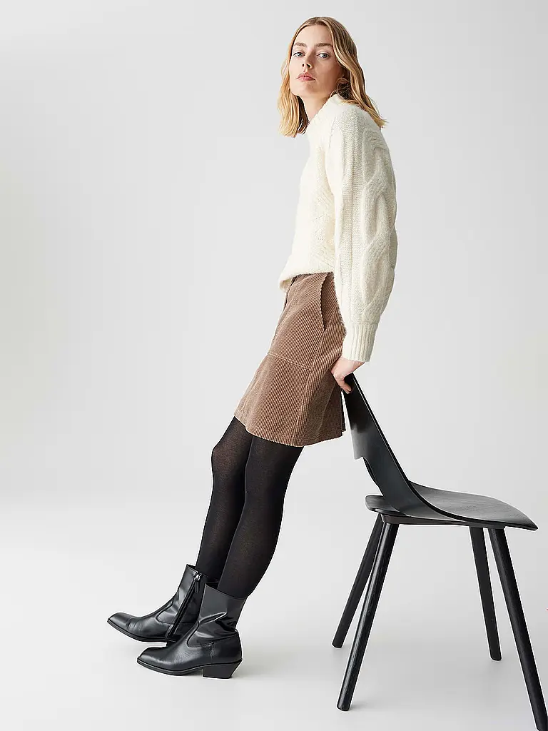 OPUS | Minirock REAH | Braun