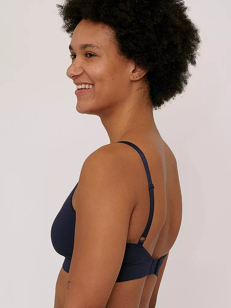 ORGANIC BASICS | Triangle BH gefüttert navy | blau