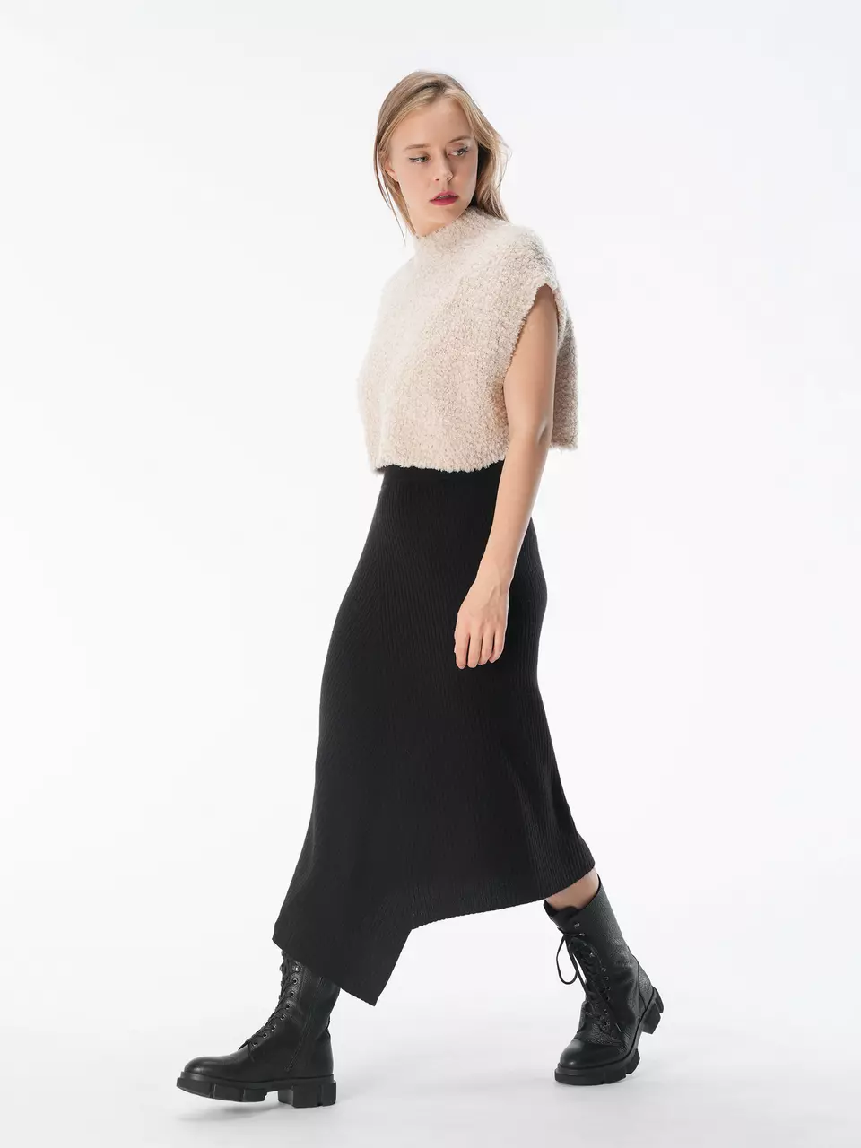 mode-styles-5bd65994287f4042354d5677b152b132