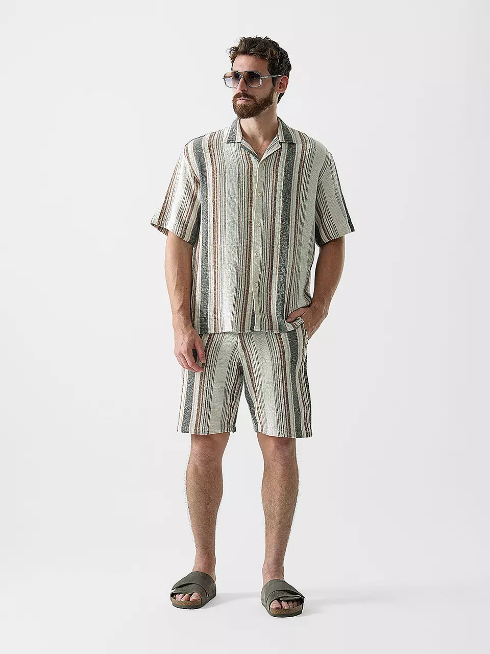 Shop the Look Vorschau
