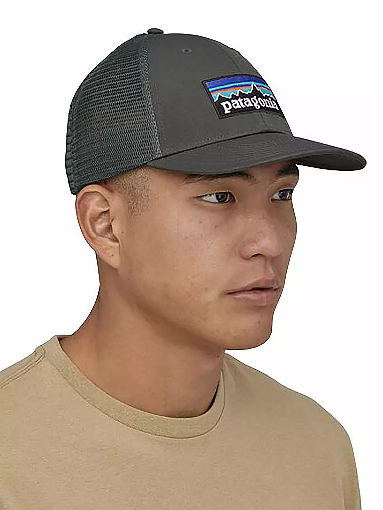 PATAGONIA | Kappe " P-6 Logo LoPro Trucker Hat " | grau