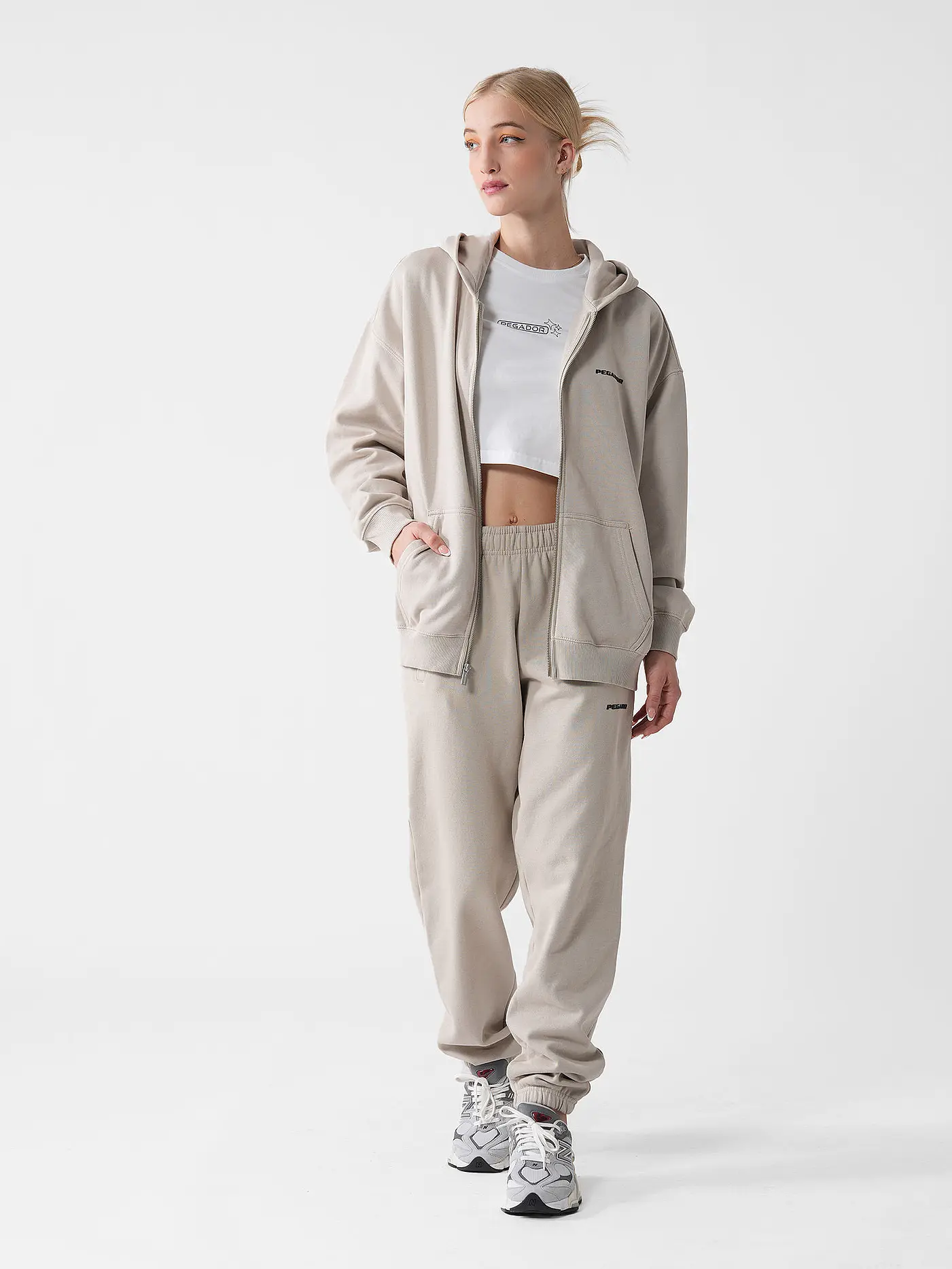 PEGADOR | Sweatjacke CLARITA  | hellgrau