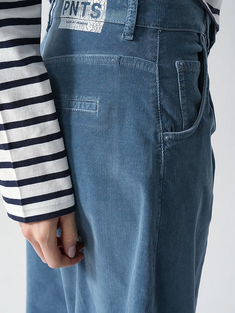 PNTS | Businesshose 05_THE O SHAPE | Hellblau