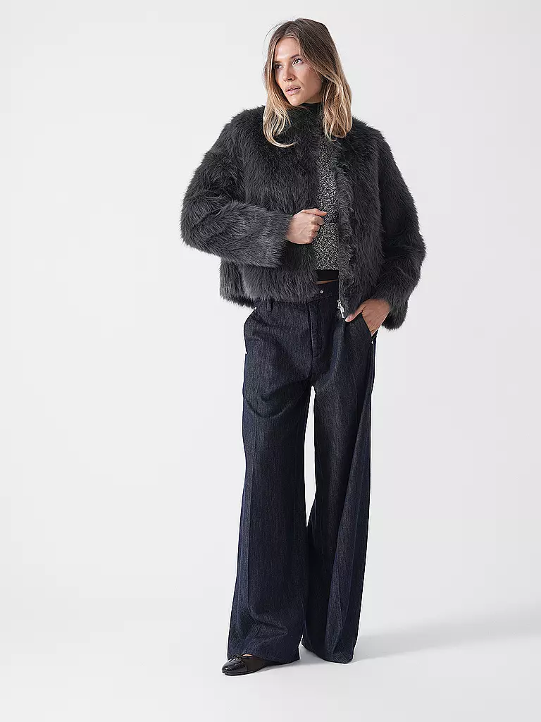 PRIDE TO BE | Jacke in Felloptik DANJA | grau