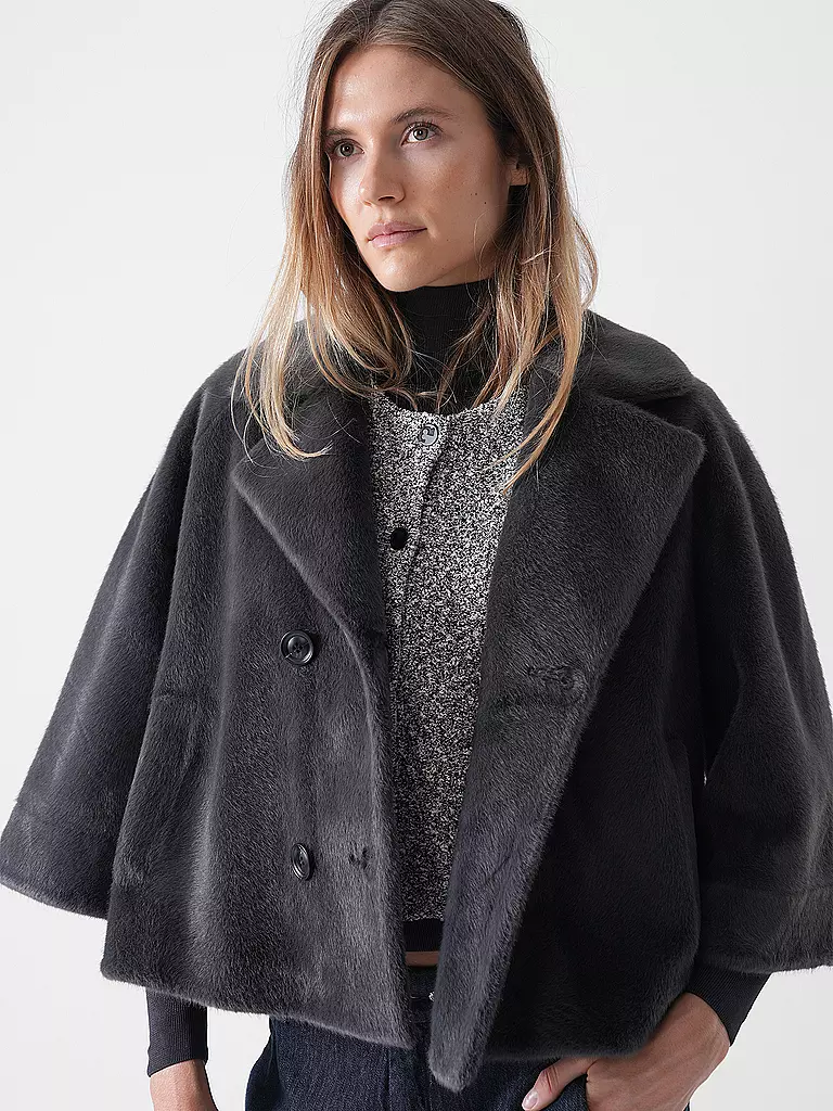 PRIDE TO BE | Jacke in Felloptik DOLORES | grau
