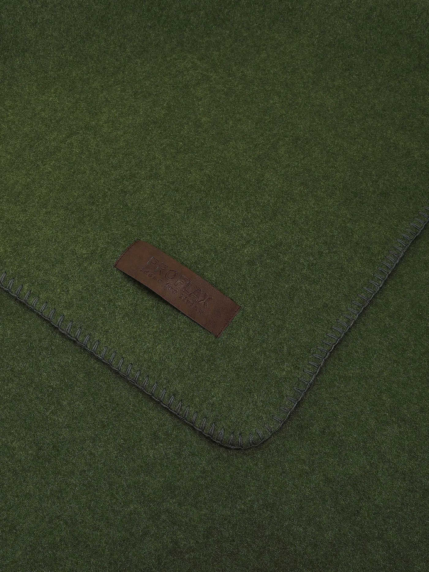 PROFLAX | Wohndecke - Plaid PROFLAX FLEECE 160x200cm Secret Forest | dunkelgrün
