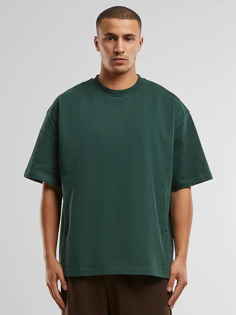PROHIBITED | T-Shirt Oversized Fit | dunkelgrün
