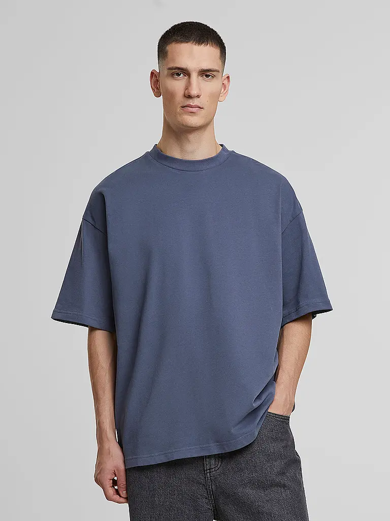 PROHIBITED | T-Shirt Oversized Fit | grau