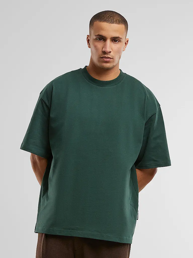 PROHIBITED | T-Shirt Oversized Fit | dunkelgrün