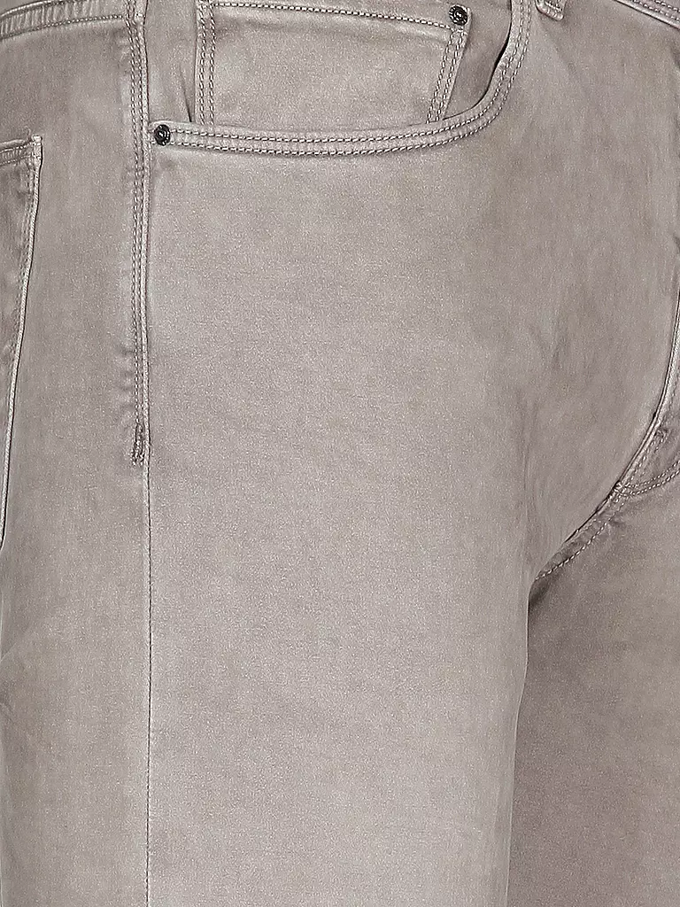 PT05 | Hose | beige