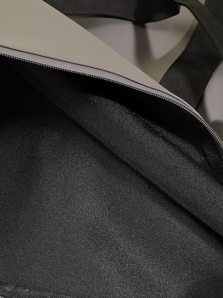 RAINS | Tasche - Weekender HILO | grün
