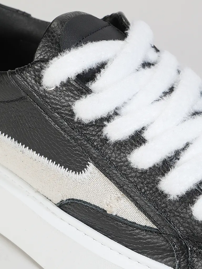 RETERNITY | Sneaker LE PROMENEUR | schwarz