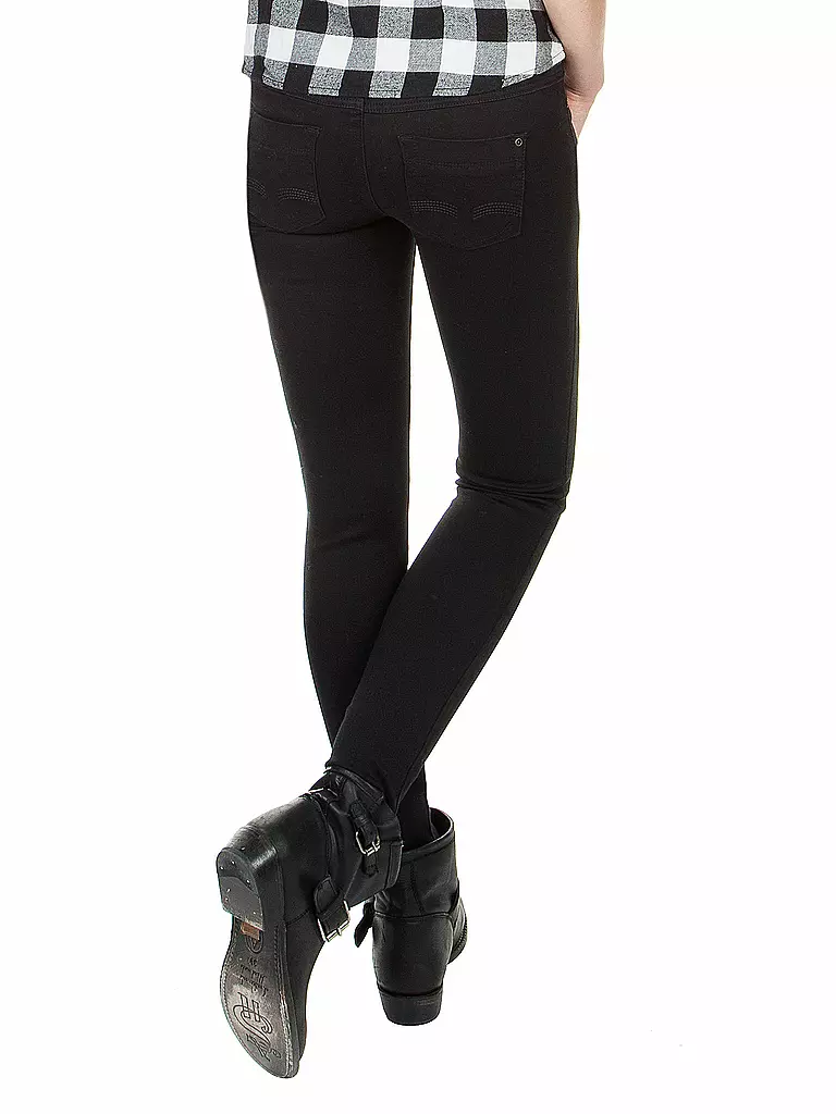 REVIEW | Hose Slim-Fit | 
