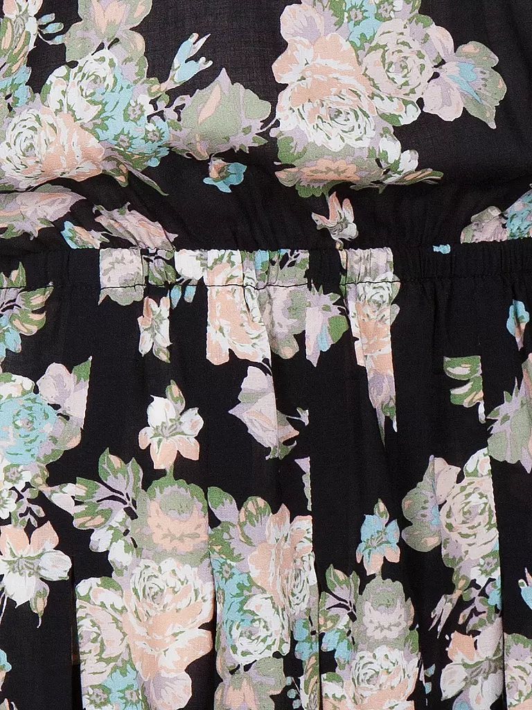 REVIEW | Kleid | schwarz