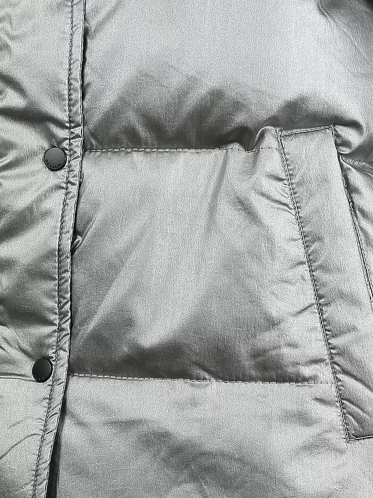 REVIEW | Steppjacke | silber