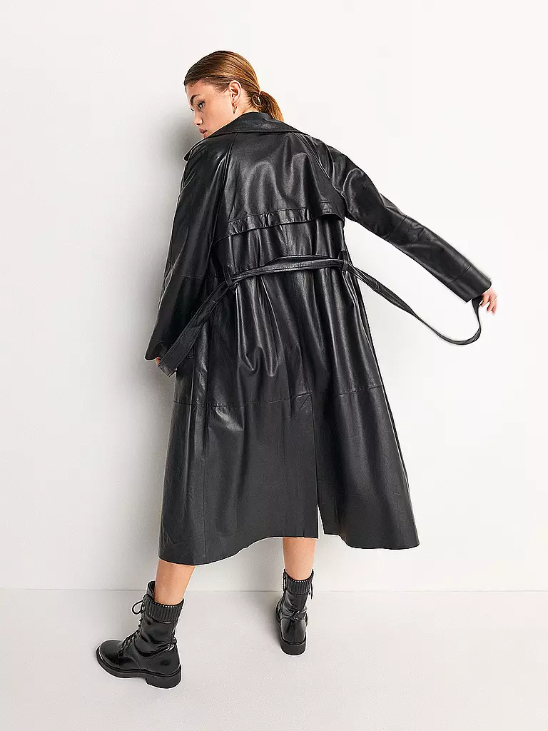 RIANI | Ledermantel | schwarz