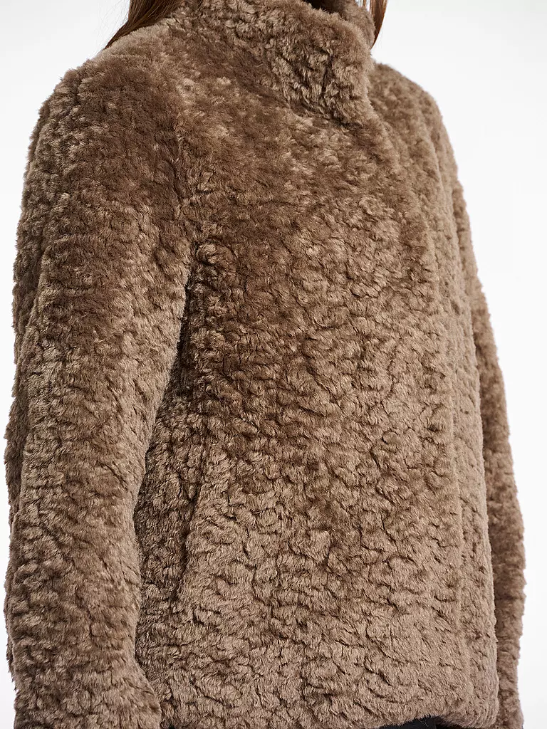 RINO&PELLE | Jacke in Felloptik KION | camel