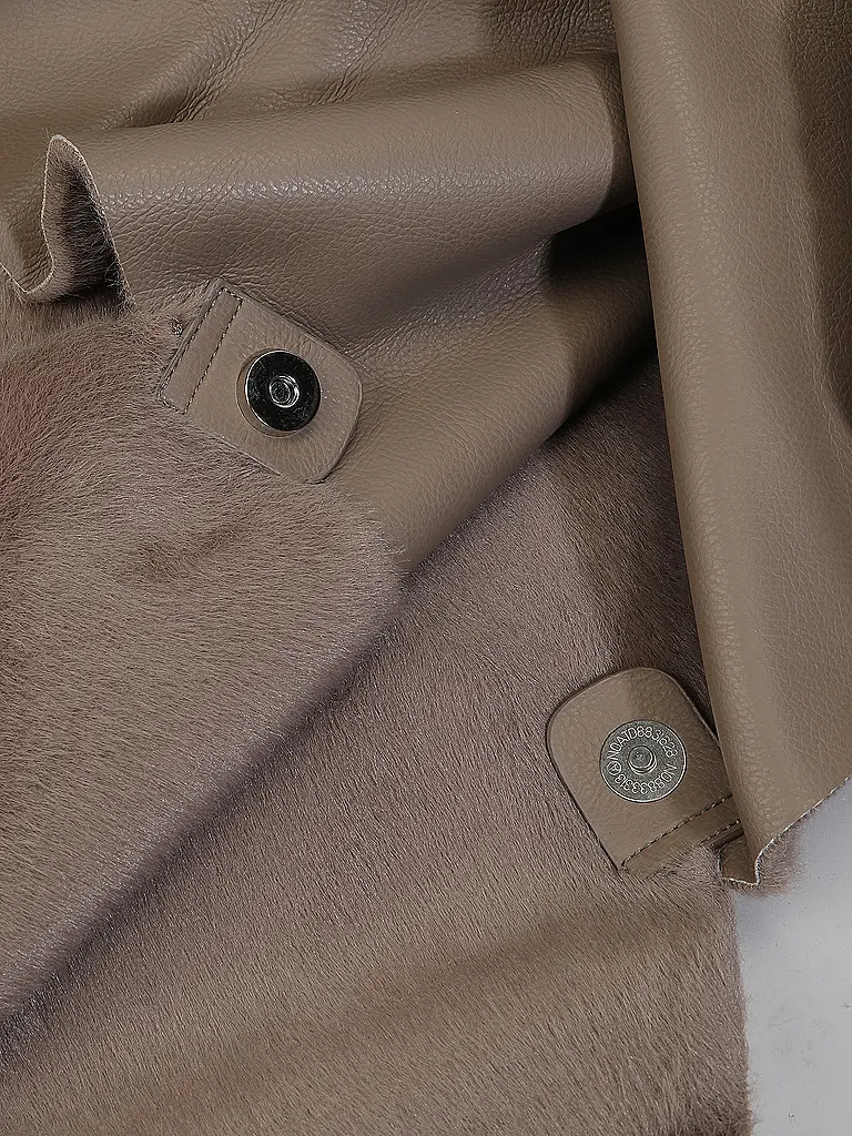 RINO&PELLE | Tasche - Umhängetasche SORAYA. | camel